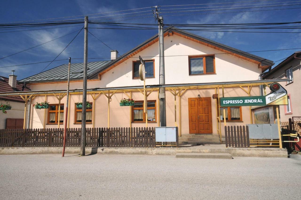 Penzion Jendrál Hrabušice Esterno foto